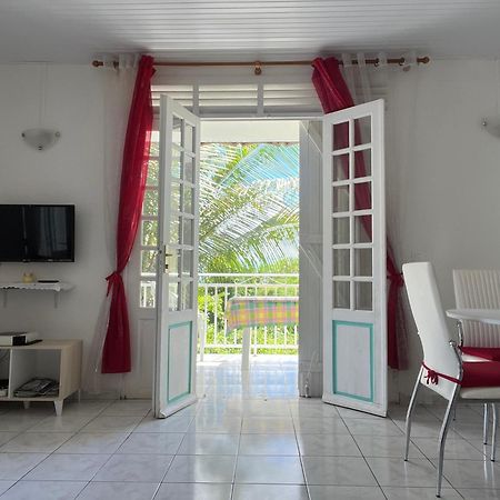 Maison Type F4 Vue Sur Mer Le Gosier  Luaran gambar